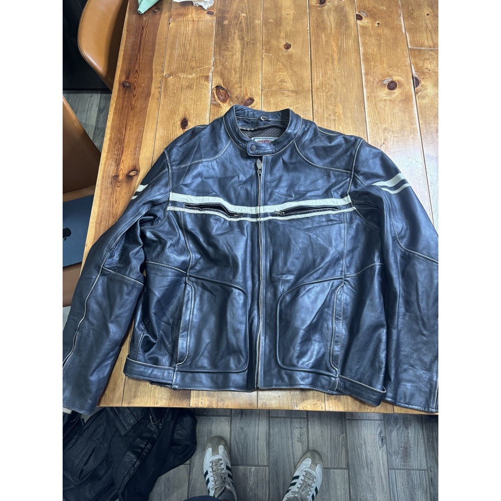 River Road Men's Black Leather Motorcycle Jacket Size 54 with White Stripes‎